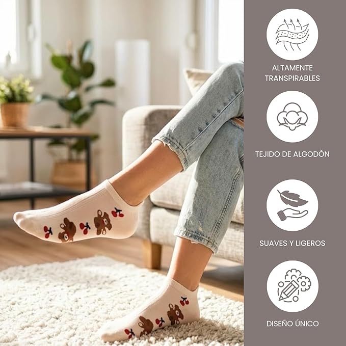 Calcetines tobilleros a rayas con estampado de ositos