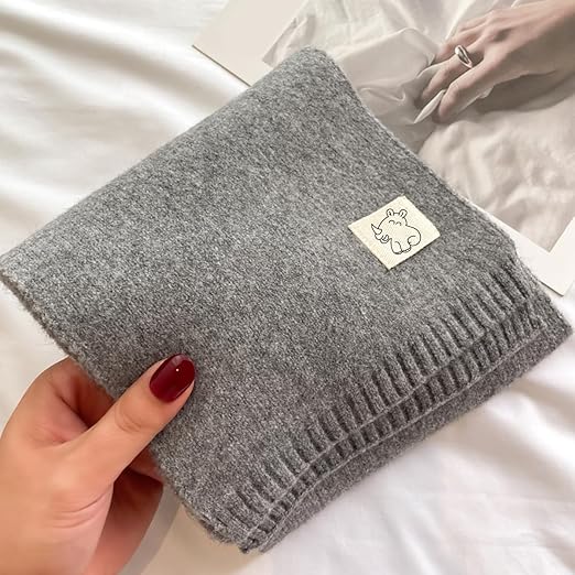 Bufanda Corta de Punto Suave Gris