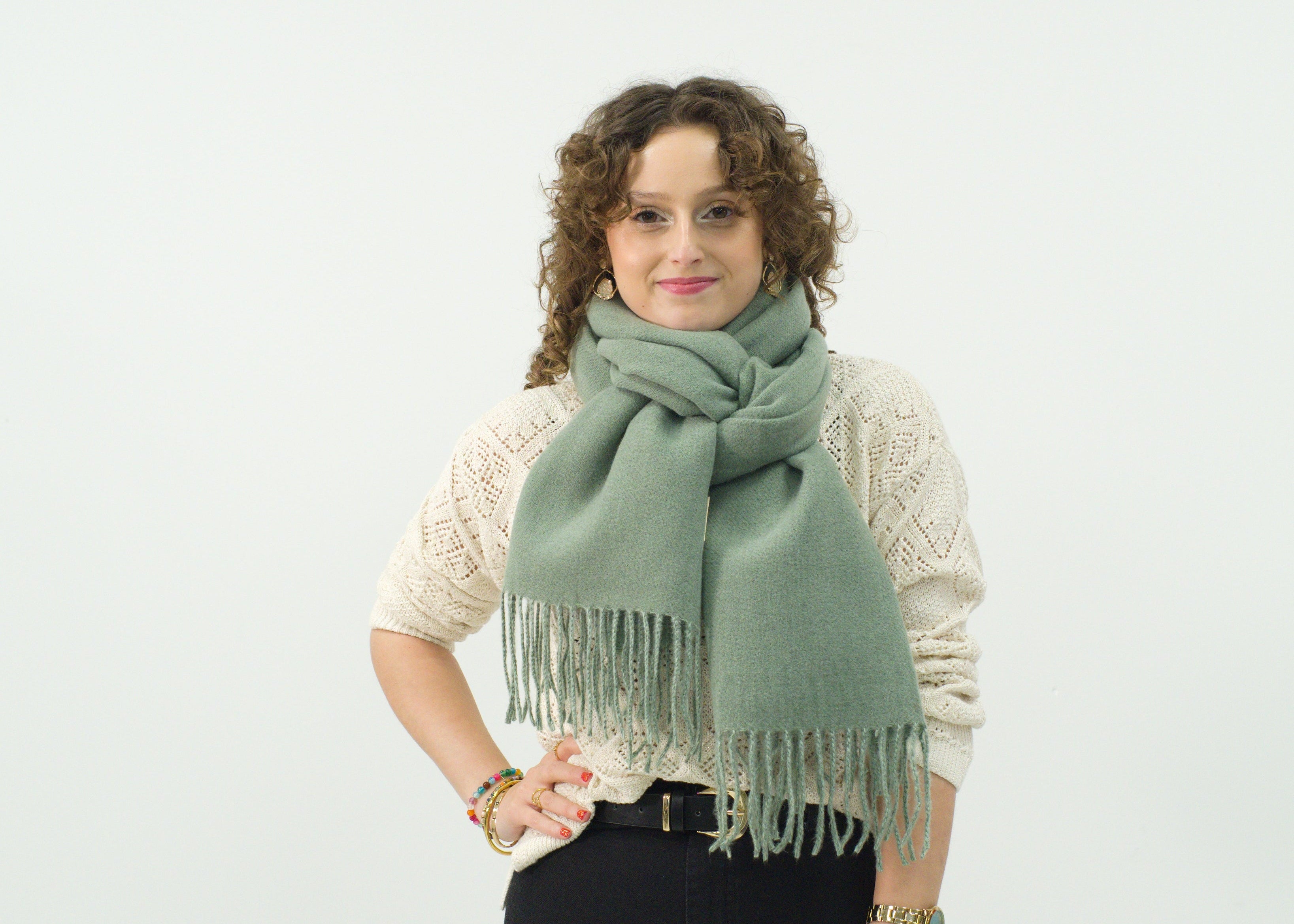 Bufanda larga para mujer con flecos