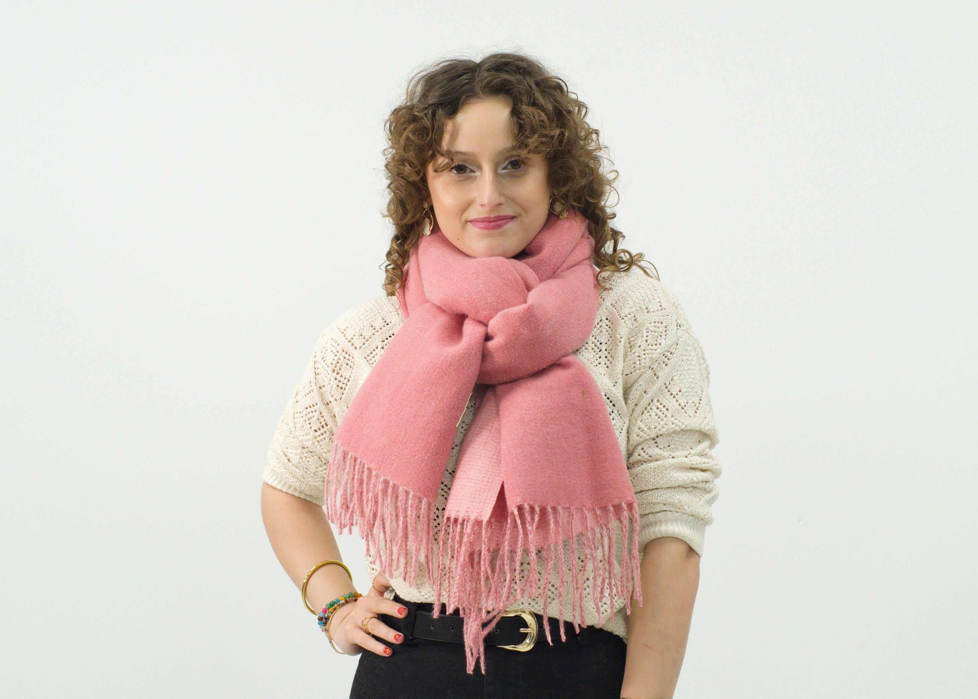 Bufanda larga para mujer con flecos