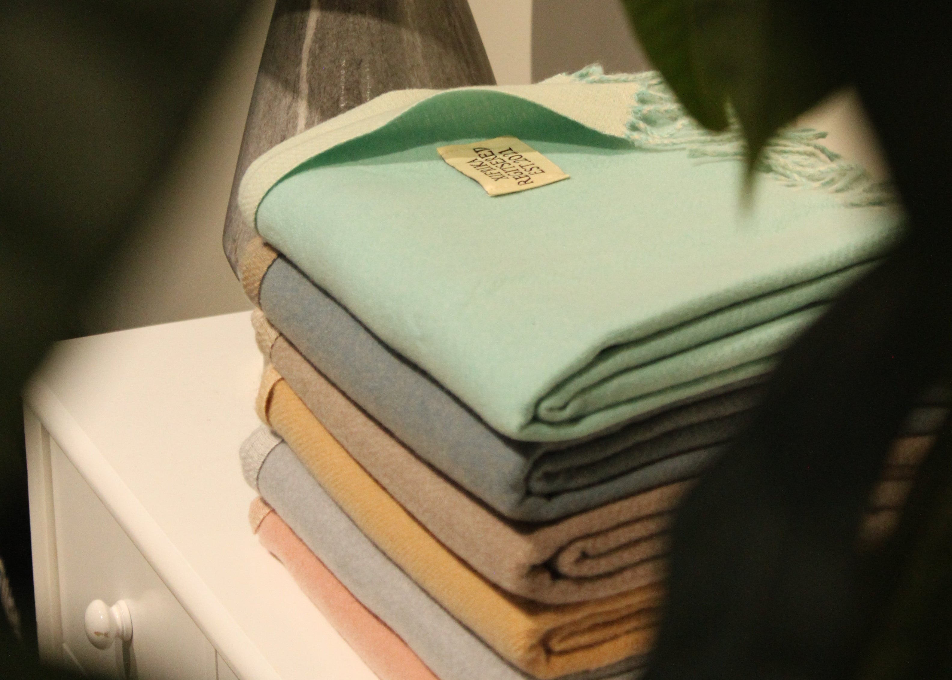 Bufanda larga para mujer con flecos