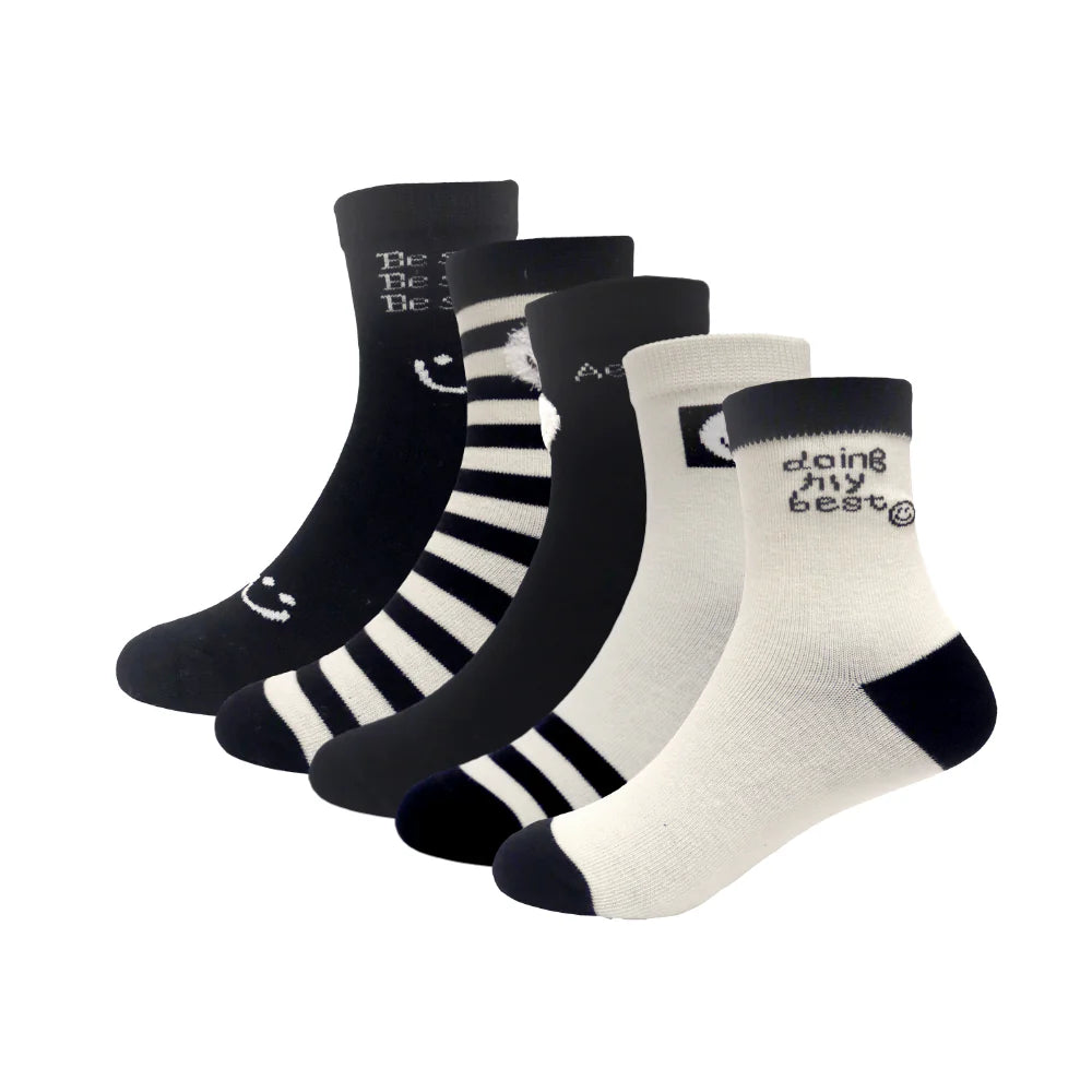 Calcetines para niños y niñas con estampados divertidos y originales.