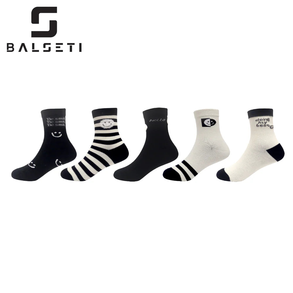 Calcetines para niños y niñas con estampados divertidos y originales.
