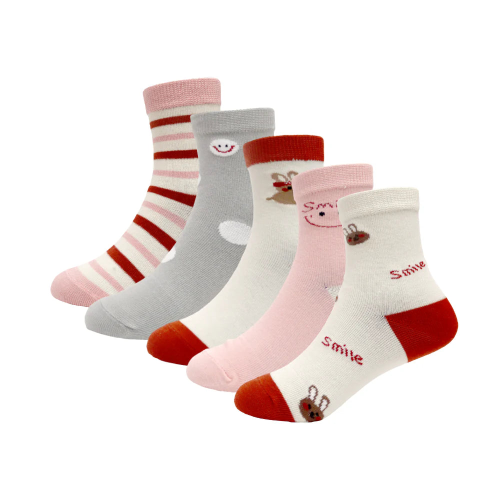 Calcetines para niños y niñas con estampados divertidos y originales.