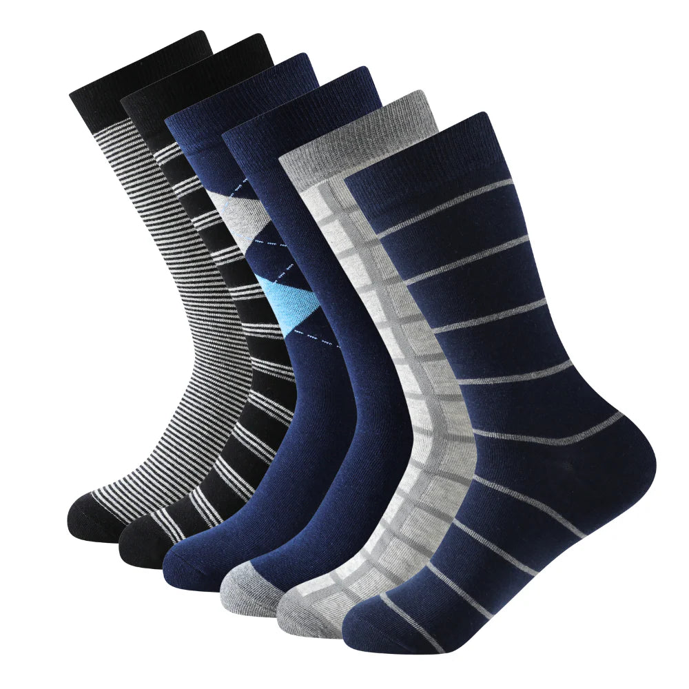 Calcetines media caña formales y básicos de rayas y rombos