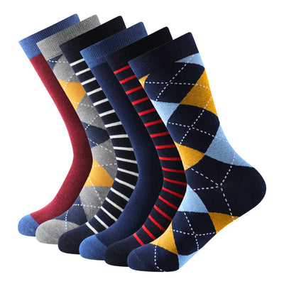 Calcetines media caña formales y básicos de rayas y rombos