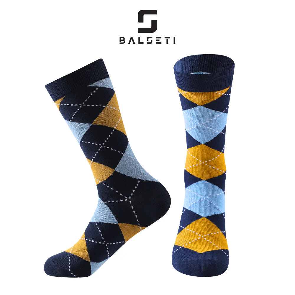 Calcetines media caña formales y básicos de rayas y rombos