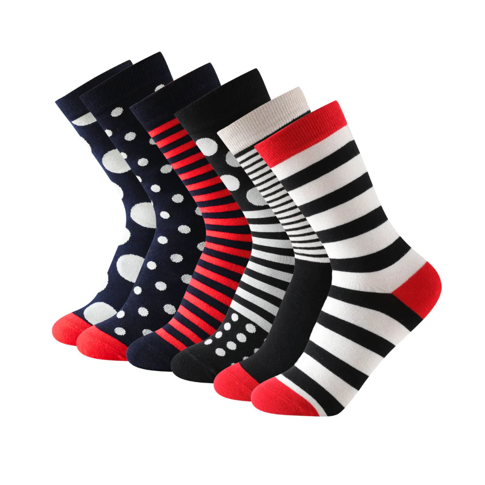 Calcetines estampados con rayas y círculos