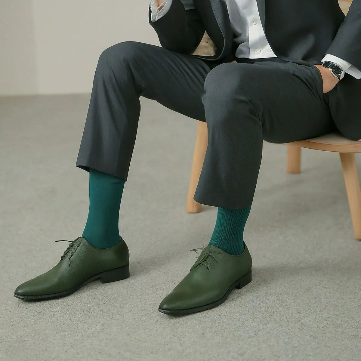 Calcetines caña alta para uniforme escolar y negocios