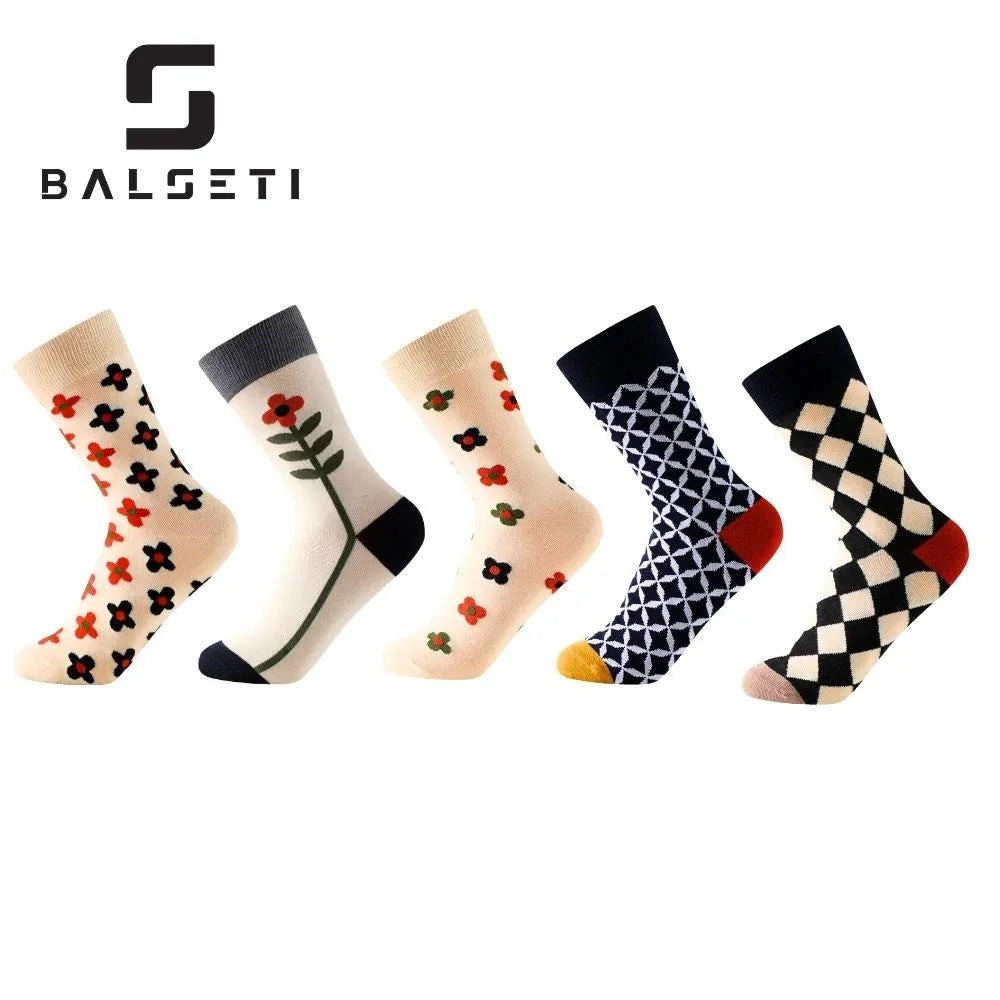 Calcetines media caña con diseño original de flores y figuras