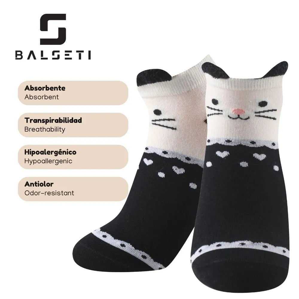 Calcetines tobilleros de gatos con orejitas y corazones