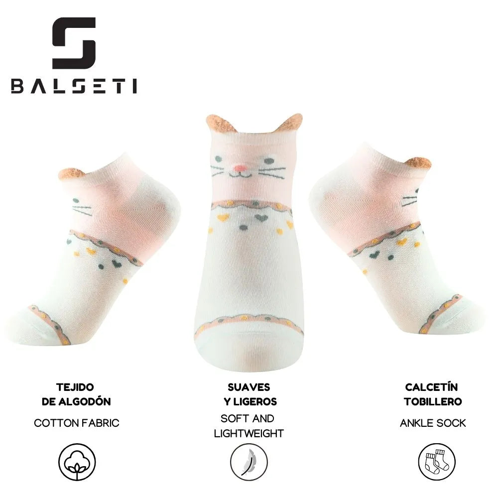 Calcetines tobilleros de gatos con orejitas y corazones