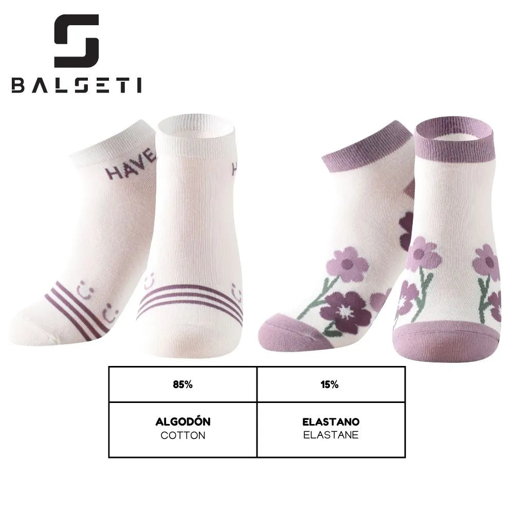 Calcetines tobilleros con dibujos de flores en lila y morado