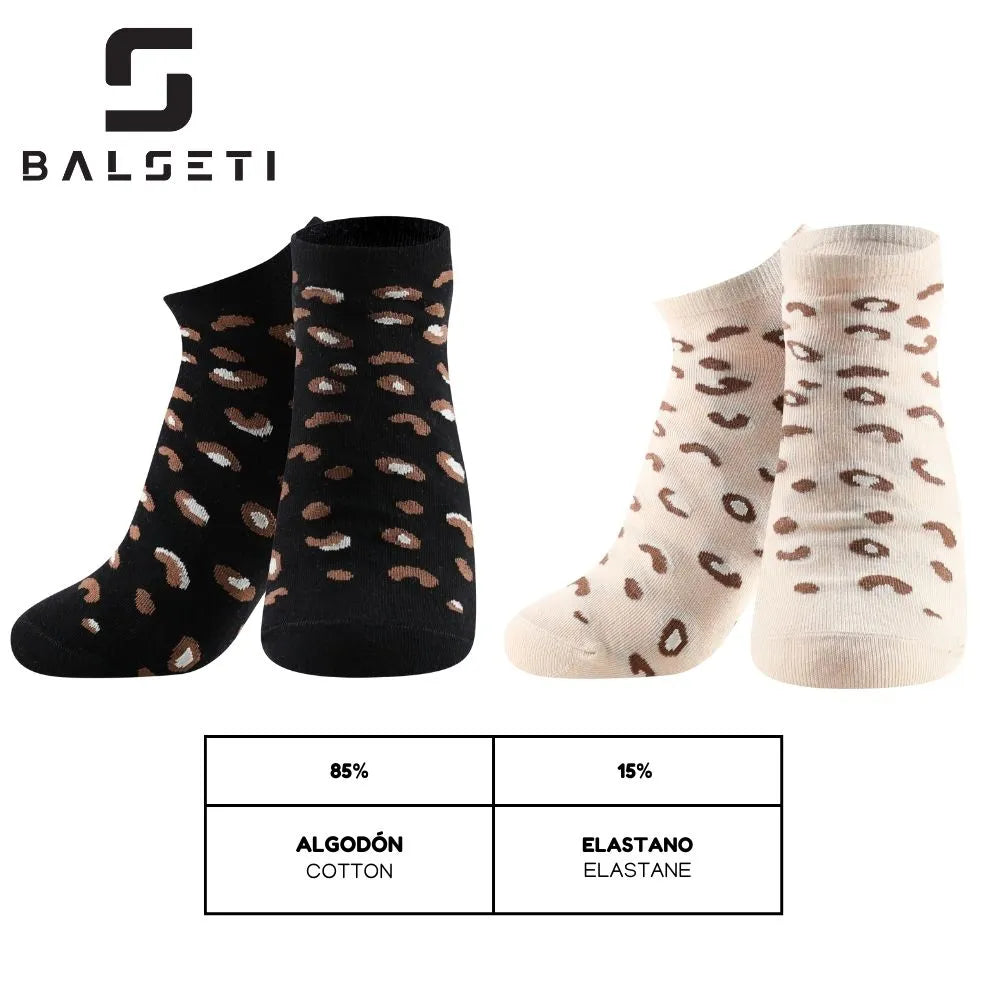 Calcetines tobilleros de leopardo sobre varios colores