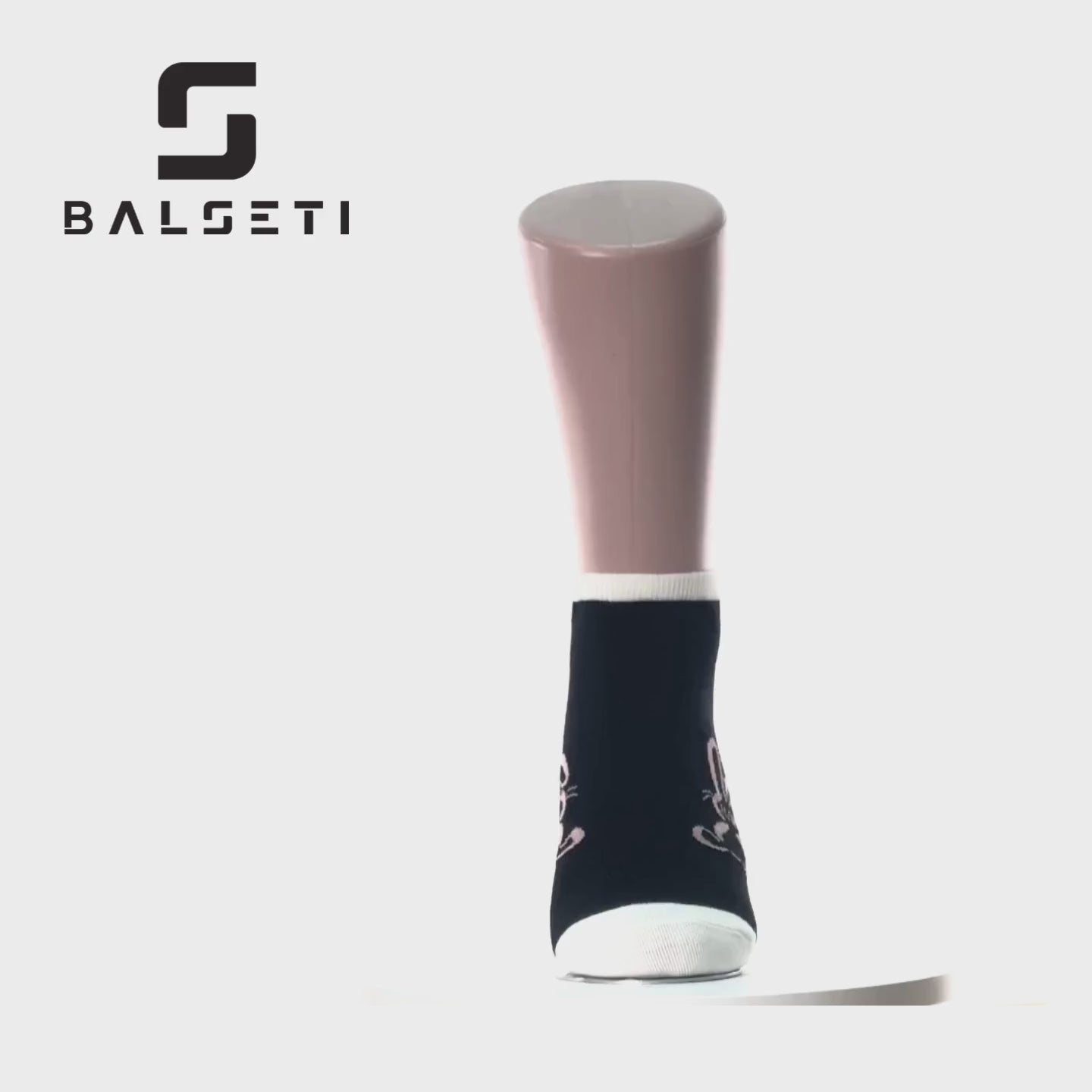 Cargar vídeo: Calcetines tobilleros con dibujos de conejitos